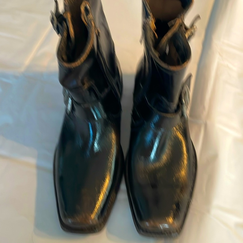FRYE blk brown Leather Buckle Ankle Boots Size 8.5